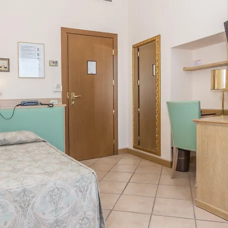 Della Torre Otel Stresa