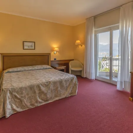 Della Torre Otel Stresa