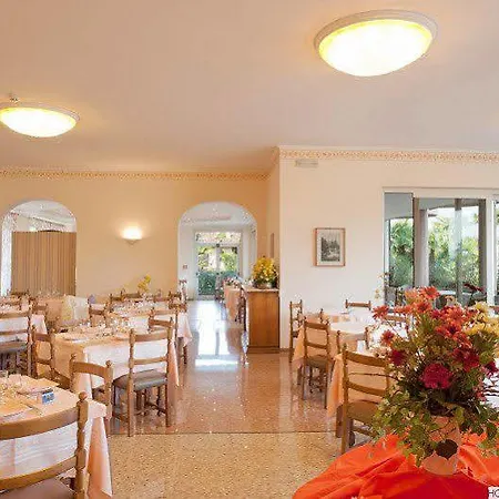 Hotel Della Torre 3*