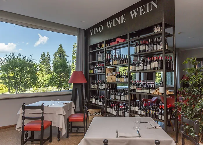 デッラ トーレ ホテル 3*