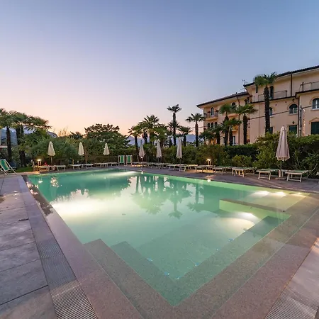 德拉托雷酒店 酒店 斯特雷萨