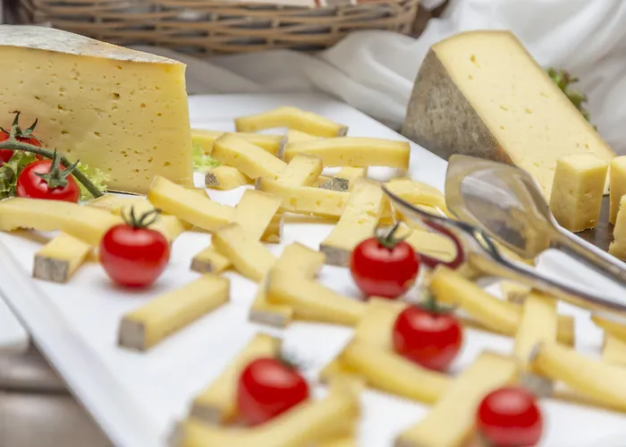 德拉托雷酒店 3*