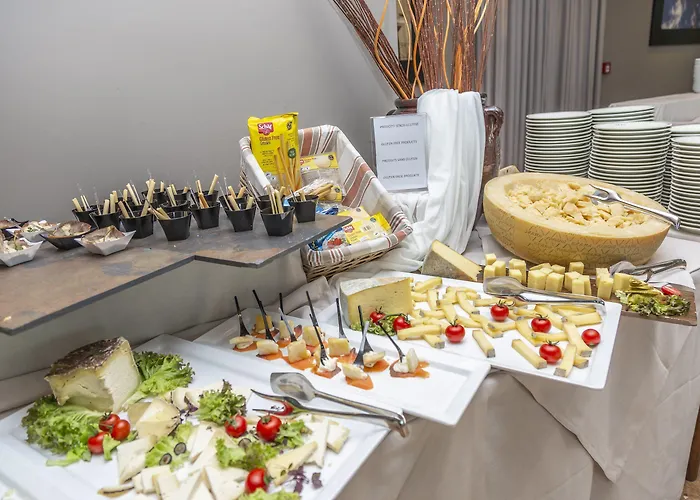 德拉托雷酒店 3* 斯特雷萨